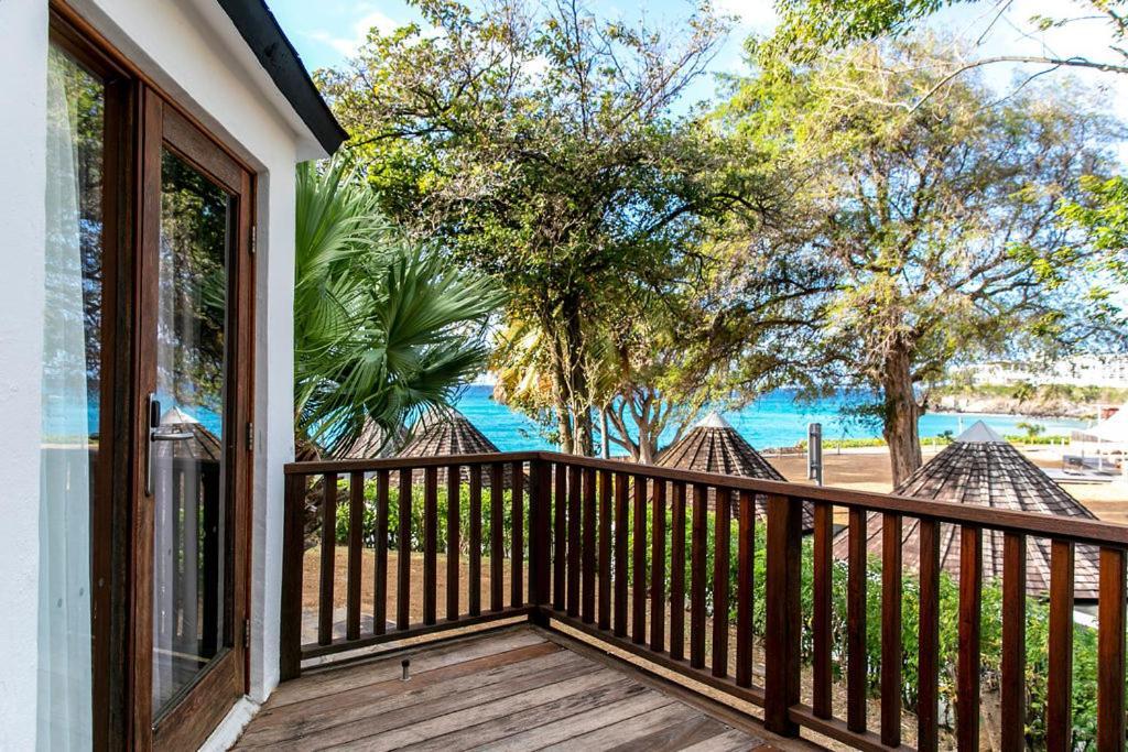 Bungalow Partial Sea View